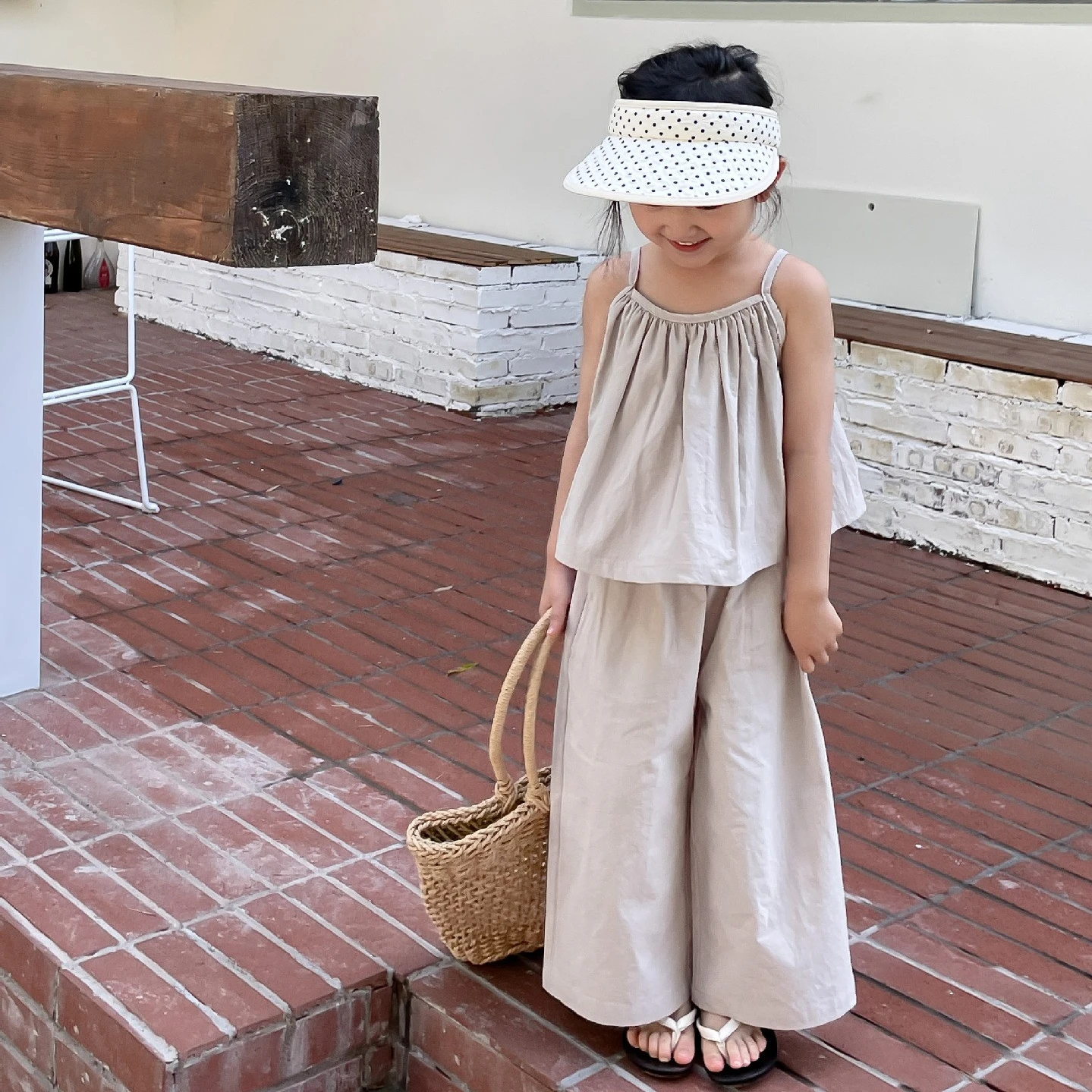 2PCS Baby Girls Clothing Sets 2023 Summer Kids Girls Clothes Solid Sleeveless Shirts Pants Girl Outfits Children Suits
2PCS Baby Girls Clothing Sets 2023 Summer Kids Girls Clothes Solid Sleeveless Shirts Pants Girl Outfits Children Suits