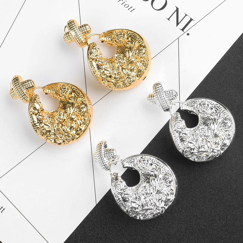 Gold Color Earrings Luxury Jewelry Classic Dubai Style Round Shape Vintage Earrings Fashion for Women Trend Accessories Gifts
Gold Color Earrings Luxury Jewelry Classic Dubai Style Round Shape Vintage Earrings Fashion for Women Trend Accessories Gifts