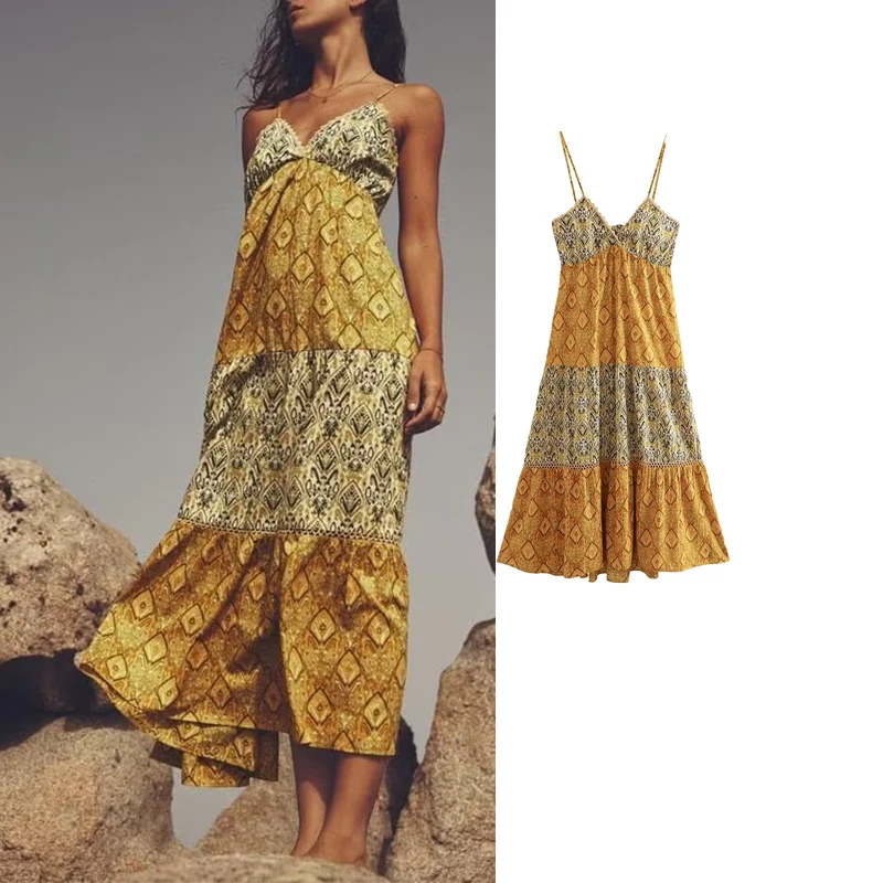 Платье-миди женское Плиссированное с принтом и открытой спиной
Платье-миди женское Плиссированное с принтом и открытой спиной