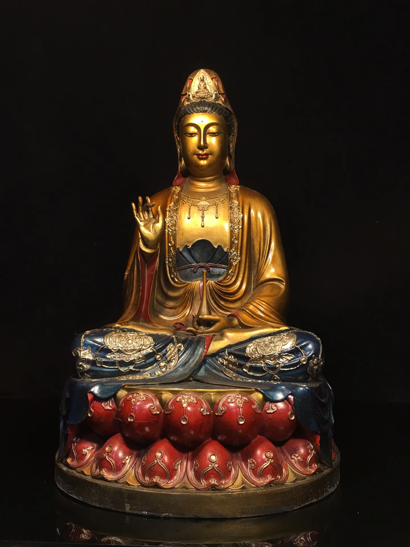 16"Tibet Temple Collection Old Bronze Painted Gilding Guanyin Bodhisattva Buddha Double Lotus Platform Worship Hall Town house
16"Tibet Temple Collection Old Bronze Painted Gilding Guanyin Bodhisattva Buddha Double Lotus Platform Worship Hall Town house