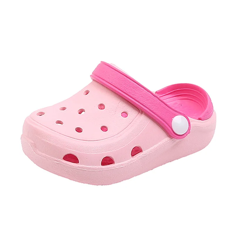 Children's shoes in children's beach hollow foreign trade cartoon cute non-slip slippers Baotou baby sandals
Children's shoes in children's beach hollow foreign trade cartoon cute non-slip slippers Baotou baby sandals