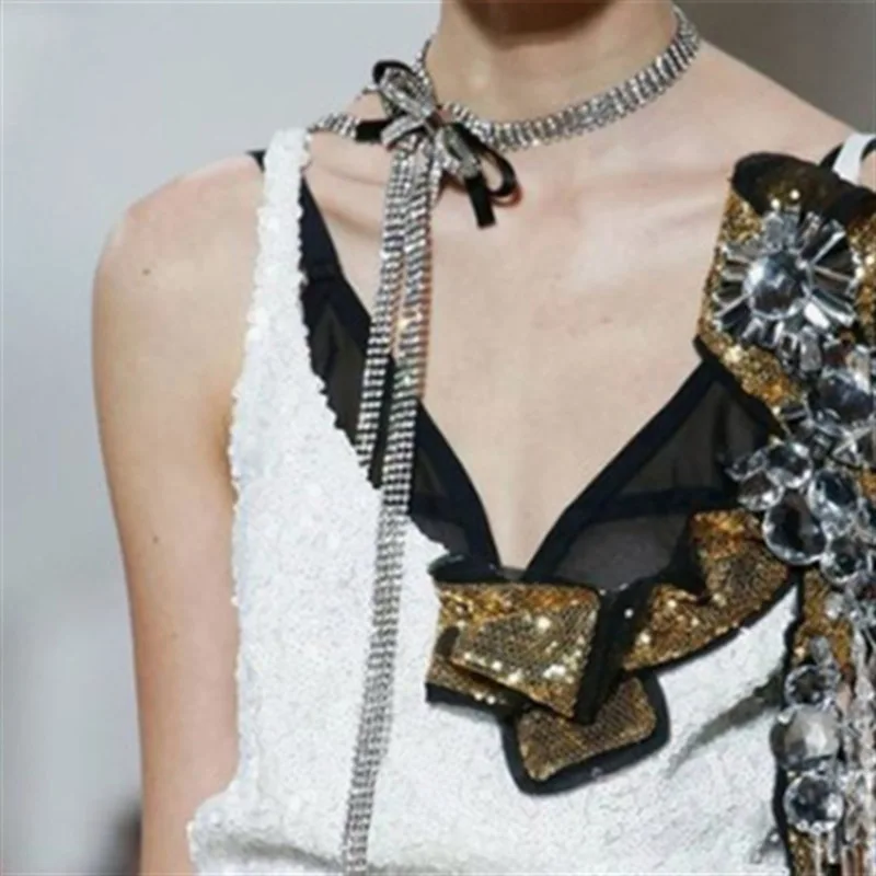 Fashion Rhinestone Bow Tie Necklace Butterfly Choker for Women Charm Crystal Long Tassel Choker Statement Collar Jewelry Gifts
Fashion Rhinestone Bow Tie Necklace Butterfly Choker for Women Charm Crystal Long Tassel Choker Statement Collar Jewelry Gifts