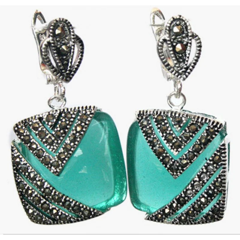 Boucles d'oreilles en opale verte naturelle, pierre oeil de chat, argent 925 et marcassite, 1 pouce, livraison gratuite 
Boucles d'oreilles en opale verte naturelle, pierre oeil de chat, argent 925 et marcassite, 1 pouce, livraison gratuite