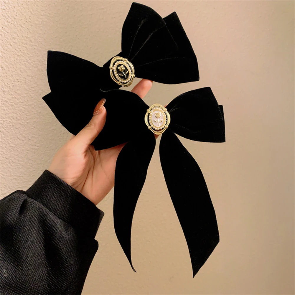 1Pc Vintage Court Style Black Velvet Bow Hair Clip Elegant Black Pearl Bow Ribbon Hairpin Headdress For Women Ribbon Hairgrip
1Pc Vintage Court Style Black Velvet Bow Hair Clip Elegant Black Pearl Bow Ribbon Hairpin Headdress For Women Ribbon Hairgrip