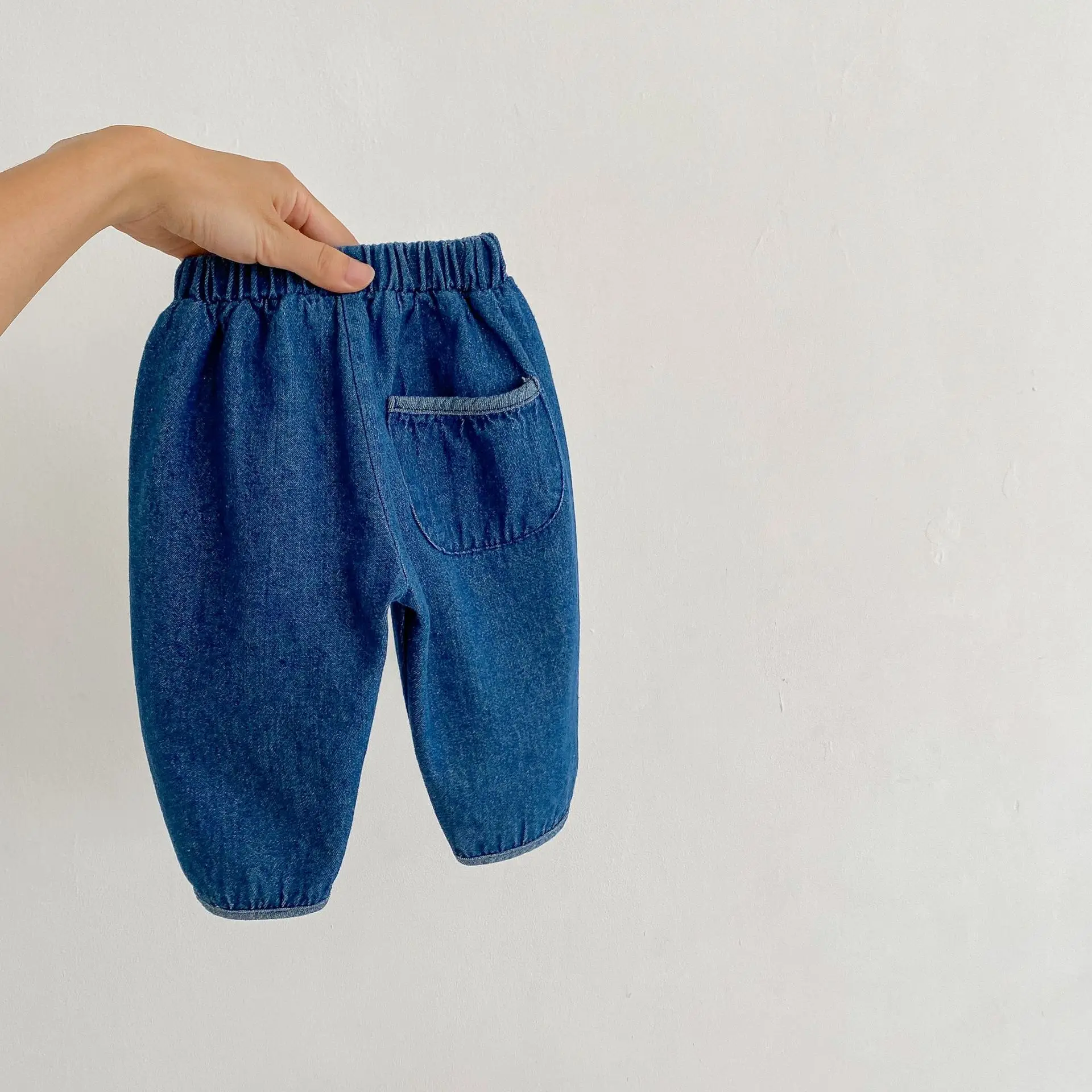2022 Autumn New Baby Soft Denim Pants Solid Boys Casual Pants Loose Infant Girl Jeans Newborn Toddler Pants Cotton Baby Trousers
2022 Autumn New Baby Soft Denim Pants Solid Boys Casual Pants Loose Infant Girl Jeans Newborn Toddler Pants Cotton Baby Trousers