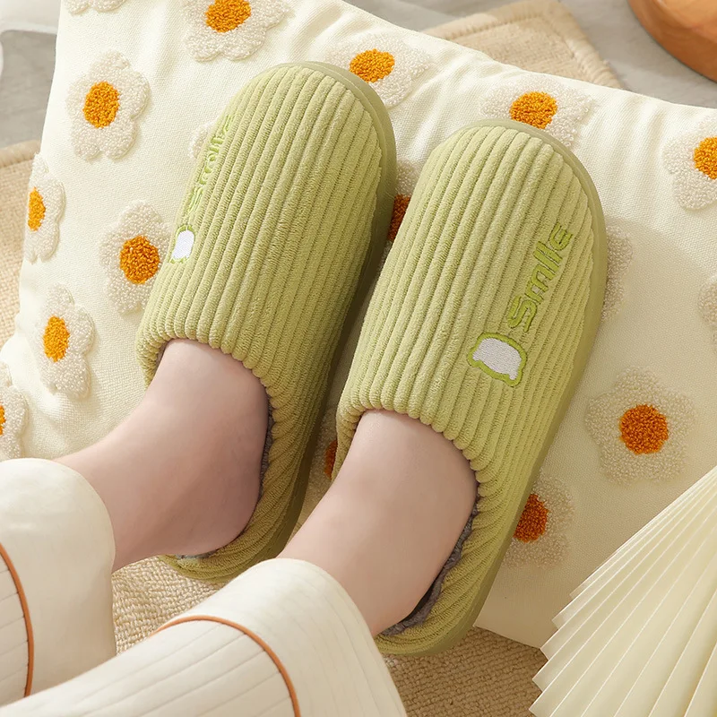 Unisex Winter Indoor Warm Home Slippers Couple Bedroom Non-Slip Soft Bottom Slippers Women Cotton Men Home Slippers
Unisex Winter Indoor Warm Home Slippers Couple Bedroom Non-Slip Soft Bottom Slippers Women Cotton Men Home Slippers