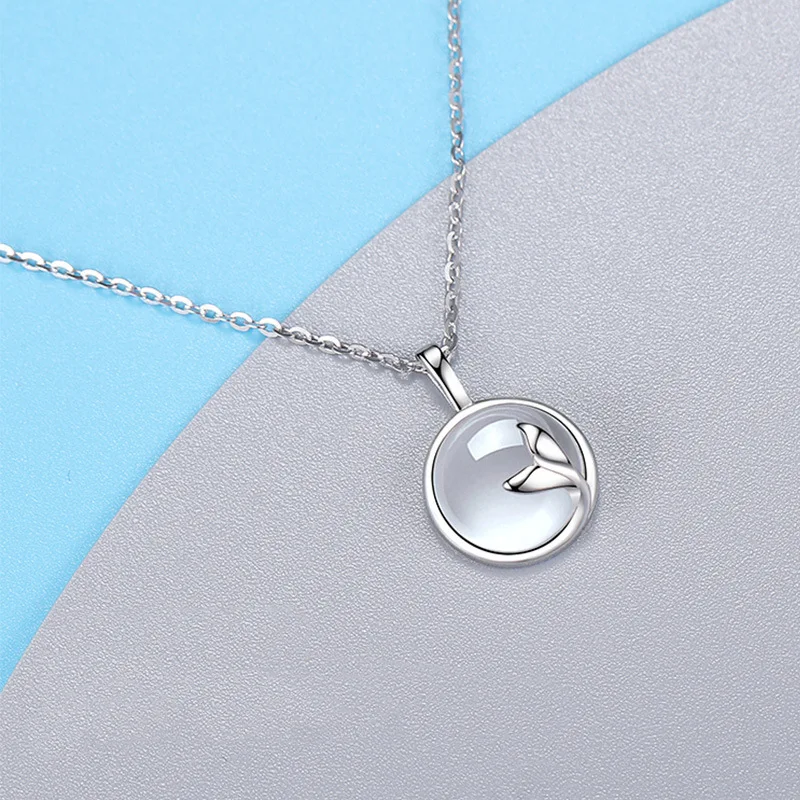 100% 925 Sterling Silver Inlaid White Chalcedony Fishtail Necklace Mermaid Tail Fish Choker Necklaces Pendants For Women 2022
100% 925 Sterling Silver Inlaid White Chalcedony Fishtail Necklace Mermaid Tail Fish Choker Necklaces Pendants For Women 2022