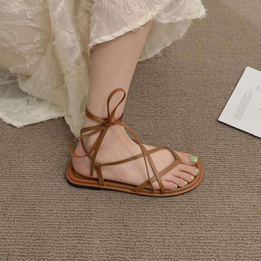 Black Flat Sandals for Women 2023 New Summer Outwear Versatile Retro Beach Roman Shoes women shoes
Black Flat Sandals for Women 2023 New Summer Outwear Versatile Retro Beach Roman Shoes women shoes