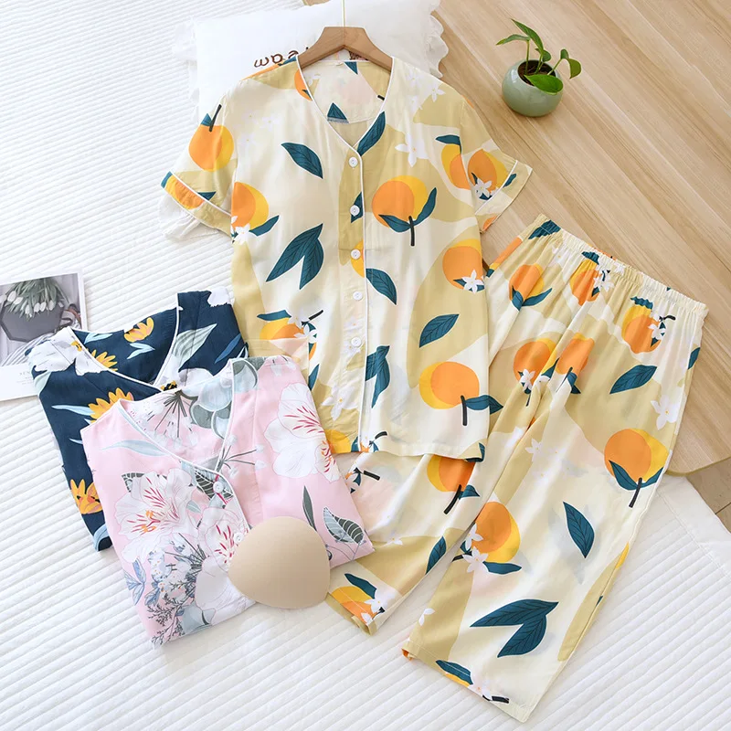Cardigan Printed Sleep Tops with Chest Pad Calf-length Pants Two Pieces Set Pajamas Women's Summer Cotton Home Clothing
Cardigan Printed Sleep Tops with Chest Pad Calf-length Pants Two Pieces Set Pajamas Women's Summer Cotton Home Clothing