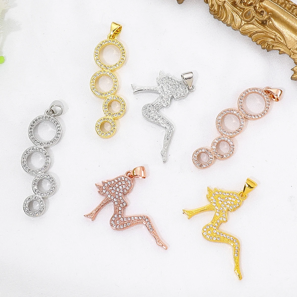 Handmade Bubble Women Eiffel Tower Pines Charms for Diy Jewelry Making 18k Gold Plated Zircon Necklace Bracelet Earring Charms
Handmade Bubble Women Eiffel Tower Pines Charms for Diy Jewelry Making 18k Gold Plated Zircon Necklace Bracelet Earring Charms