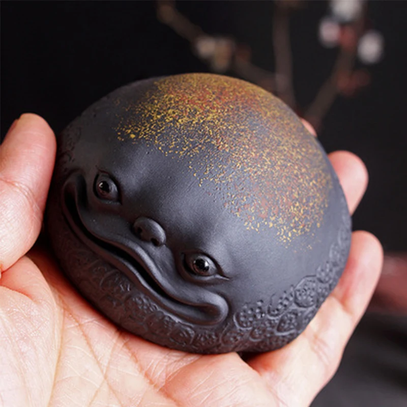 Purple Sand Golden Toad Tea Pet Can Raise Lucky Tea To Play Tea Table Accessories Tea Table Tea Set Decoration Tea Pets
Purple Sand Golden Toad Tea Pet Can Raise Lucky Tea To Play Tea Table Accessories Tea Table Tea Set Decoration Tea Pets
