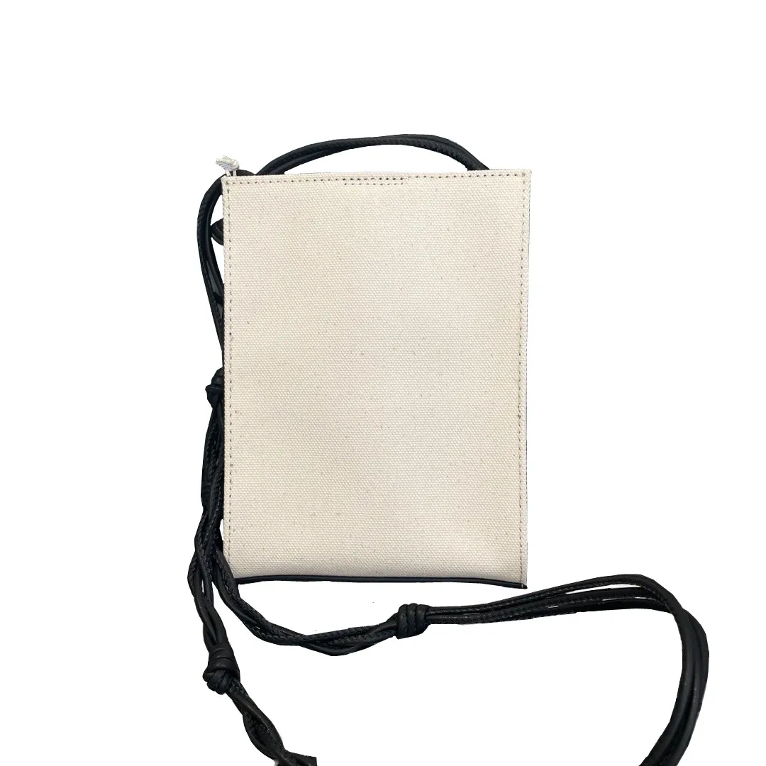 New JIL High Quality Shoulder Bag Woven Rope Cow Leather Messenger Bag Tangle Versatile Small Bag Women's bag
New JIL High Quality Shoulder Bag Woven Rope Cow Leather Messenger Bag Tangle Versatile Small Bag Women's bag