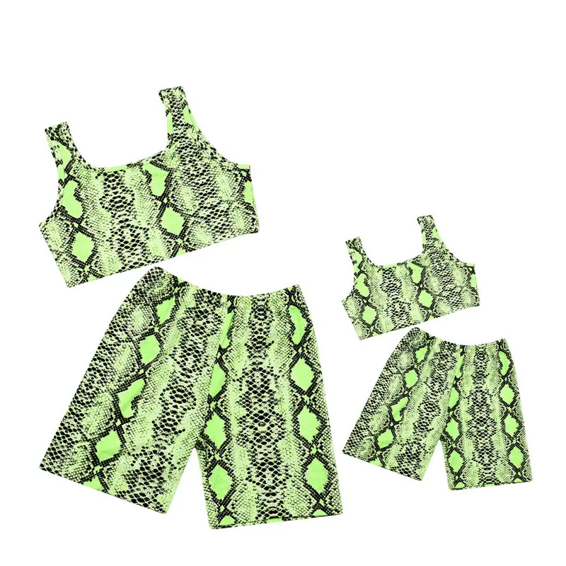 New Family Matching Outfits Sleeveless Tops+Shorts Mommy And Me Teen 12y Summer Sport Yoga Clothes Set For Mother And Daughter
New Family Matching Outfits Sleeveless Tops+Shorts Mommy And Me Teen 12y Summer Sport Yoga Clothes Set For Mother And Daughter