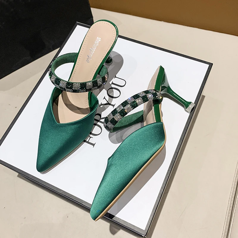 SYNXDN Rhinestones Slip On Women Mules Thin Heels Pointed Toe Pumps Summer Sandals Slippers Women's Slides Open Toe
SYNXDN Rhinestones Slip On Women Mules Thin Heels Pointed Toe Pumps Summer Sandals Slippers Women's Slides Open Toe