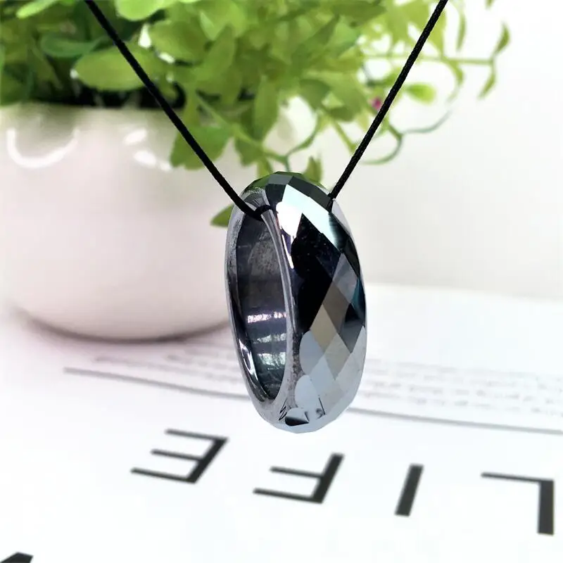 Natural Faceted Terahertz Ring Pendant Fashion Healing Energy Stone For Making DIY Jewelry Necklace Gift Wholesale 1pcs28.8x20mm
Natural Faceted Terahertz Ring Pendant Fashion Healing Energy Stone For Making DIY Jewelry Necklace Gift Wholesale 1pcs28.8x20mm