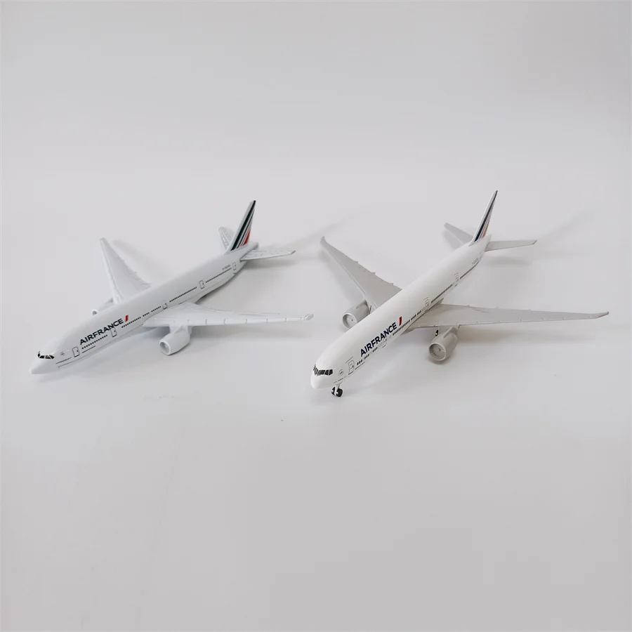 

AIR FRANCE Airlines Boeing 777 B777 Airways AirFrance Diecast Airplane Model Plane Aircraft w Wheels MODEL Toys Alloy Metal