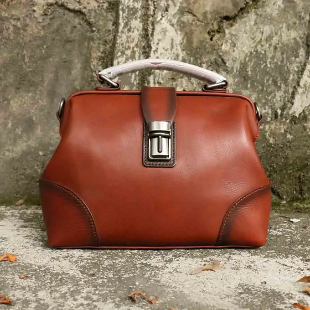 Motingsome Retro Frame Bag for Women 100% Frist Layer Genuine Leather Luxury Designer Bag Chic Female Clutches Purses 2022 New
Motingsome Retro Frame Bag for Women 100% Frist Layer Genuine Leather Luxury Designer Bag Chic Female Clutches Purses 2022 New