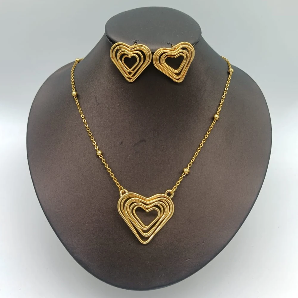 Brazilian Gold Color Jewelry Set for Women Heart Shape Design Necklace and Hoop Earrings African Gold Plated Jewelry Set Gifts
Brazilian Gold Color Jewelry Set for Women Heart Shape Design Necklace and Hoop Earrings African Gold Plated Jewelry Set Gifts