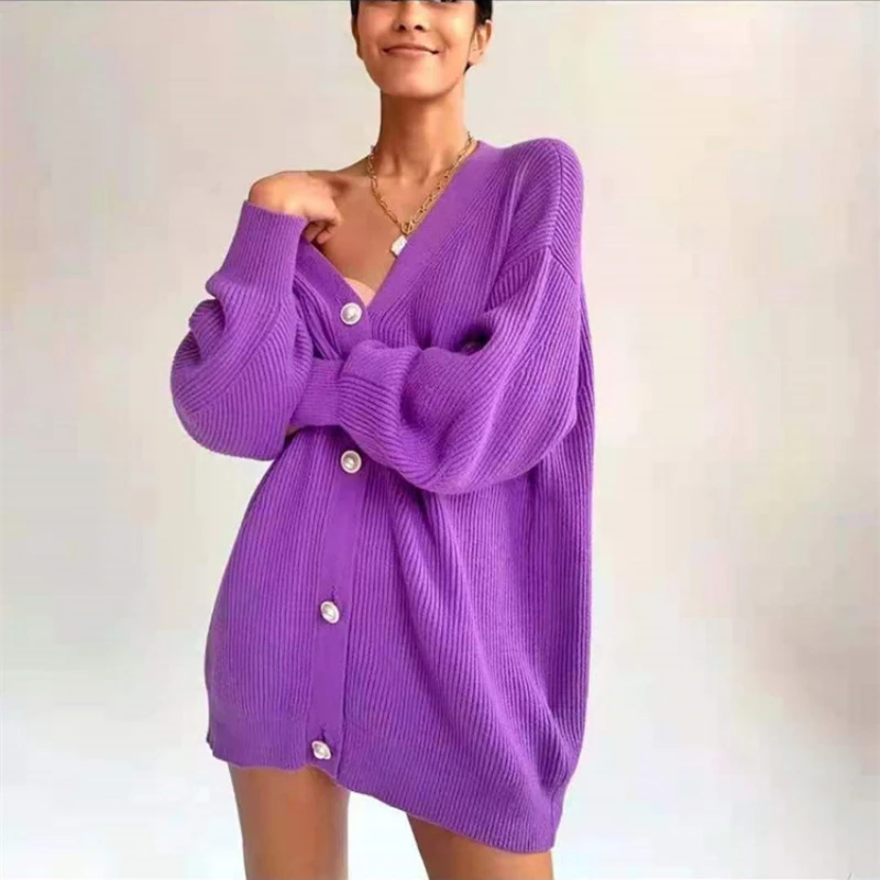 Mid Length Sweater Women's Pearl Button Cardigan 6 Colors Spring and Autumn New Korean Loose Knit Sweater 2022
Mid Length Sweater Women's Pearl Button Cardigan 6 Colors Spring and Autumn New Korean Loose Knit Sweater 2022