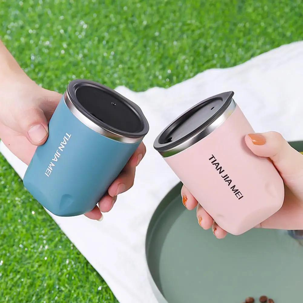 Practical Water Mug Solid Color Water Cup Non-slip Clear Letter Print Water Cup with Lid
Practical Water Mug Solid Color Water Cup Non-slip Clear Letter Print Water Cup with Lid