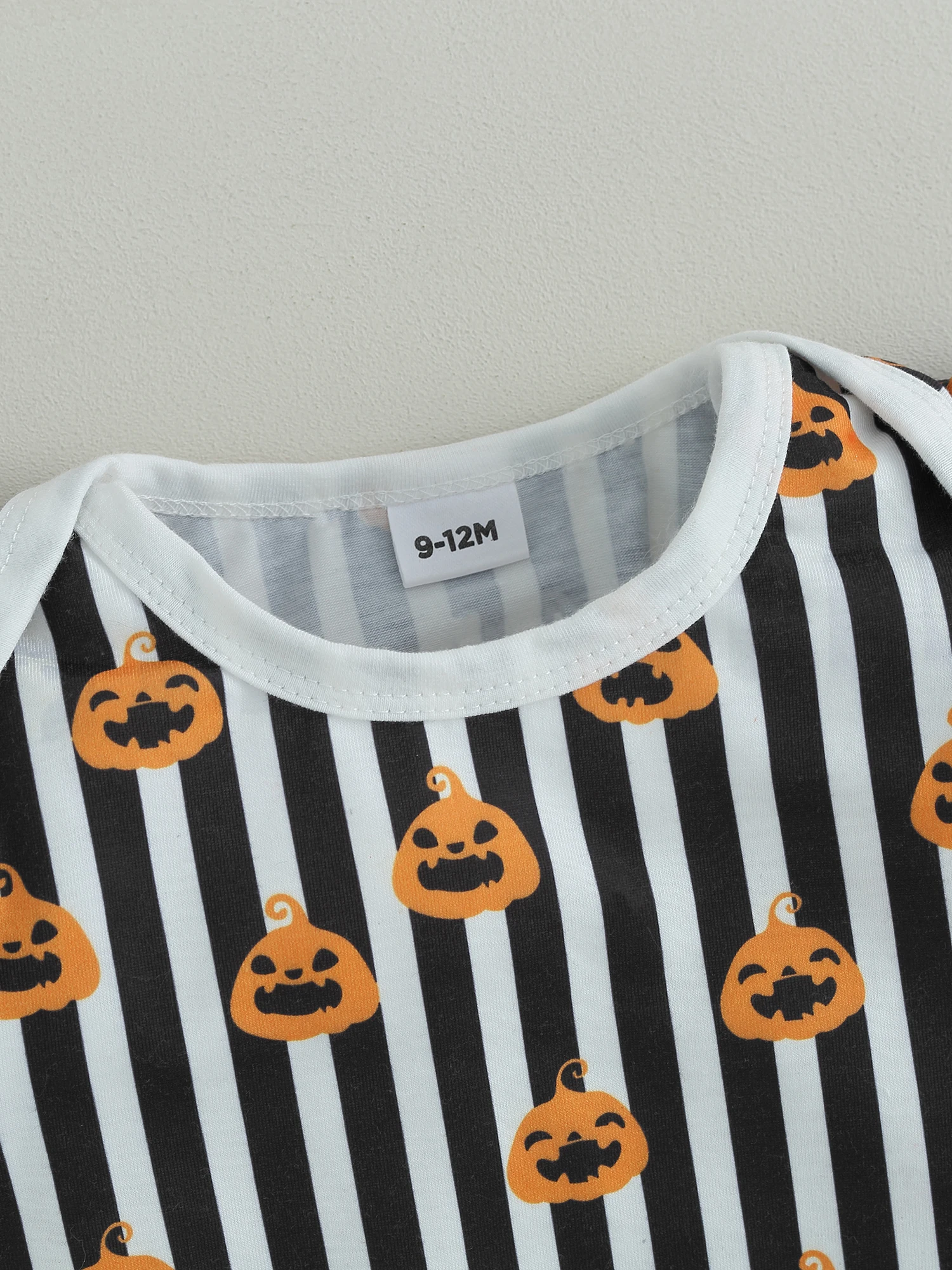 Mubineo Baby Girl Halloween Skirt Outfits Long Sleeve Romper Pumpkin Overalls Overall Dress Newborn Outfit - Adorable
Mubineo Baby Girl Halloween Skirt Outfits Long Sleeve Romper Pumpkin Overalls Overall Dress Newborn Outfit - Adorable