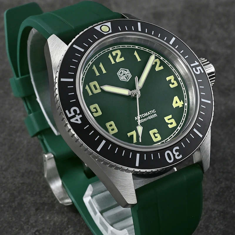 San Martin New Men Diver Watch Mens Automatic Mechanical Wristwatches 200M Water Resistant C3 Luminous Sapphire Ceramic Bezel
San Martin New Men Diver Watch Mens Automatic Mechanical Wristwatches 200M Water Resistant C3 Luminous Sapphire Ceramic Bezel
