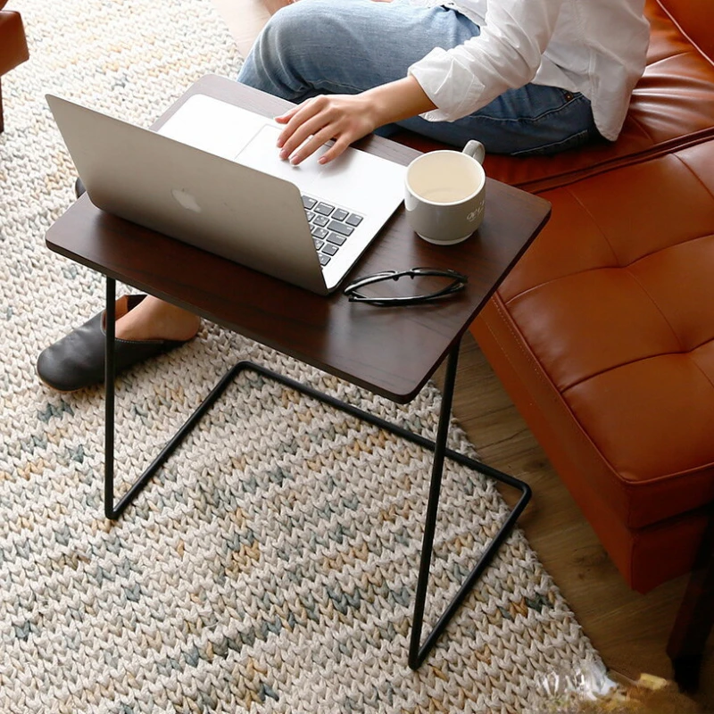 Nordic Wind Living Room Sofa Side Table Industrial Wind Type Bed Edge Coffee Table Simple Small Table Bedroom Laptop Desk
Nordic Wind Living Room Sofa Side Table Industrial Wind Type Bed Edge Coffee Table Simple Small Table Bedroom Laptop Desk
