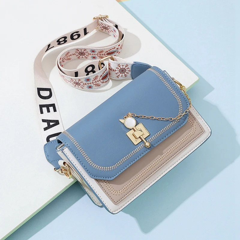 Bags for Women Luxury Designer Cover Tassel Chain Shoulder Small Square Bag Messenger Crossbody Bag Pearl Cat Bolsa Feminina
Bags for Women Luxury Designer Cover Tassel Chain Shoulder Small Square Bag Messenger Crossbody Bag Pearl Cat Bolsa Feminina