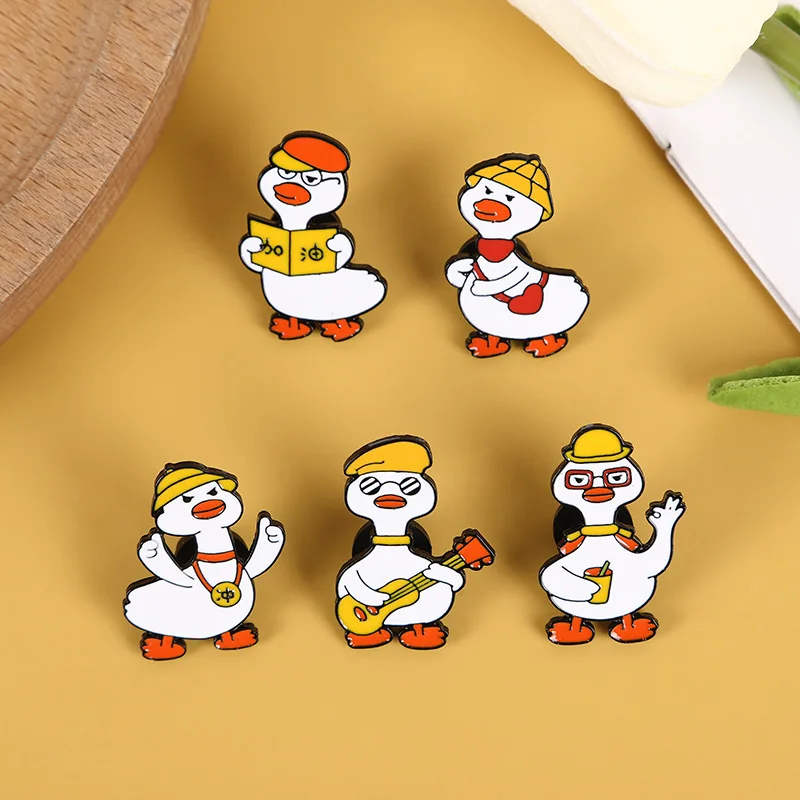 Creative and Lovely Refueling Duck Brooch Personality Shape Badge School Uniform Students Rushed Pin Dress
Creative and Lovely Refueling Duck Brooch Personality Shape Badge School Uniform Students Rushed Pin Dress