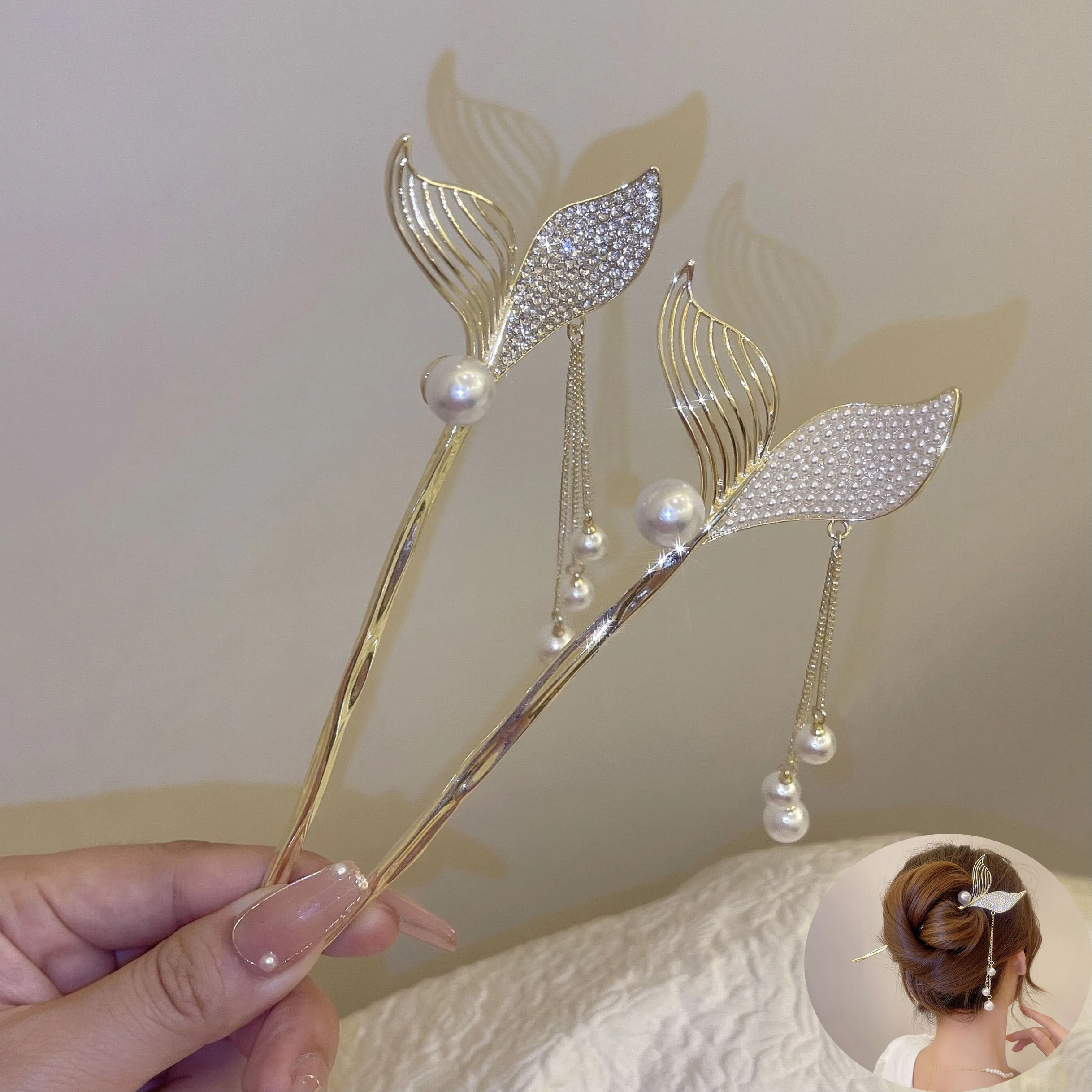New Beauty Fishtail Tassel Hairpin Women Retro Fashion Hair Stick Pearl and Crystal Barrette Simple ACCESSORI FOR GIRL Ornament
New Beauty Fishtail Tassel Hairpin Women Retro Fashion Hair Stick Pearl and Crystal Barrette Simple ACCESSORI FOR GIRL Ornament