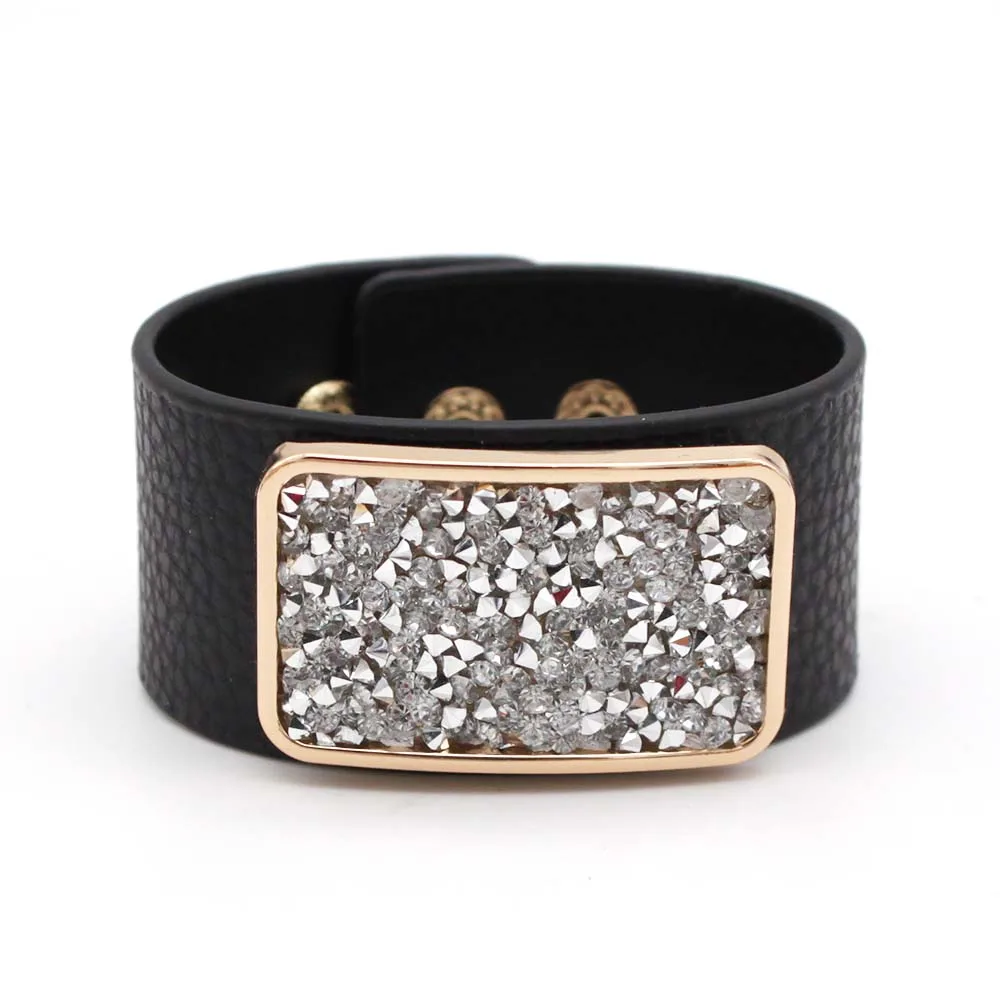 2023 Square Full Drill Wide Leather Bracelet Five Fashion Accessories Tide Female Character Joker Color Optional
2023 Square Full Drill Wide Leather Bracelet Five Fashion Accessories Tide Female Character Joker Color Optional