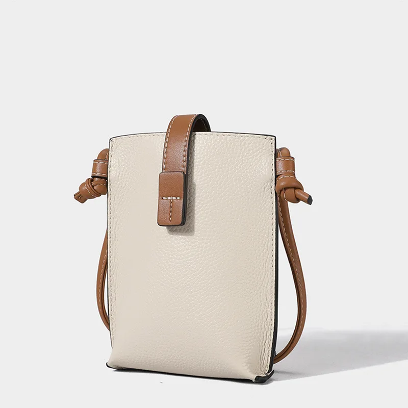 Fashion Shoulder Bag and Handbag Women's Autumn Winter High-Quality Crossbody Ladies Casual Designer Bag 2023 Gray Messenger
Fashion Shoulder Bag and Handbag Women's Autumn Winter High-Quality Crossbody Ladies Casual Designer Bag 2023 Gray Messenger