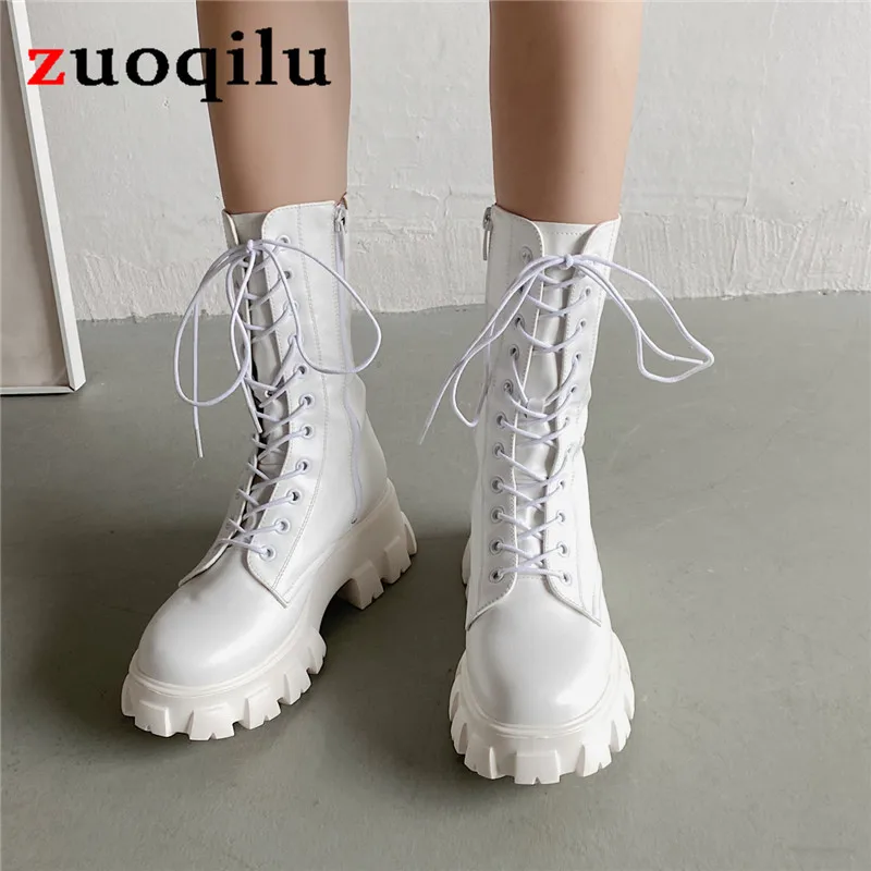 2022 Women's Boots Leather Autumn Winter chunky heels boots for women zip lace up Platform short Boots British style
2022 Women's Boots Leather Autumn Winter chunky heels boots for women zip lace up Platform short Boots British style