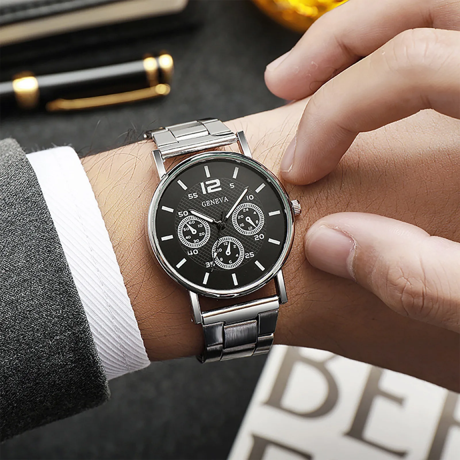 Fashion Men's Calendar Watches Luxury Men Business sliver Stainless Steel Quartz Watch Male Necklace Bracelet Wristwatch
Fashion Men's Calendar Watches Luxury Men Business sliver Stainless Steel Quartz Watch Male Necklace Bracelet Wristwatch