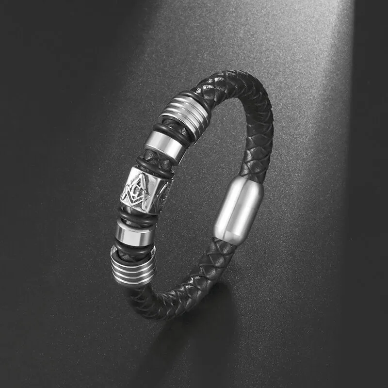 New Super Cool Men's Magnetic Buckle Genuine Leather Bracelet Stainless Steel Masonic Bracelet Men Jewelry
New Super Cool Men's Magnetic Buckle Genuine Leather Bracelet Stainless Steel Masonic Bracelet Men Jewelry