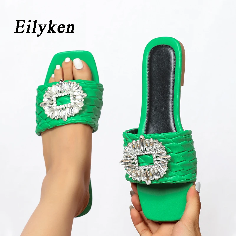 Eilyken 2022 New Fashion Crystal buckle Open Toe Women Slippers Casual Ladies Outdoor Beach Slides Flat Shoes Female Size 35-43
Eilyken 2022 New Fashion Crystal buckle Open Toe Women Slippers Casual Ladies Outdoor Beach Slides Flat Shoes Female Size 35-43