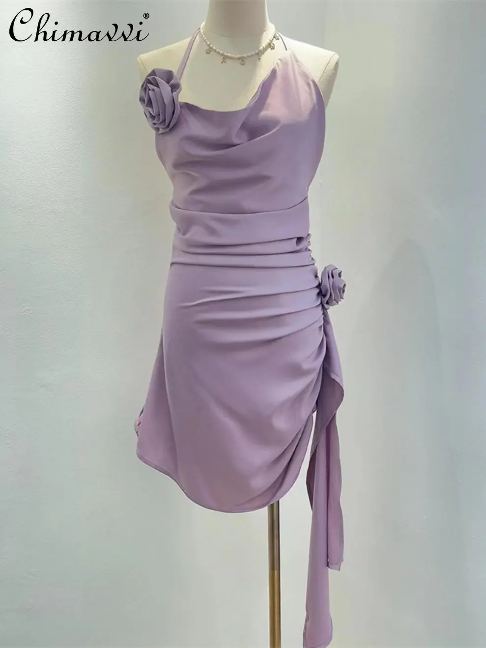 Ladies Elegant Flower Halter Off-the-Shoulder Dress Women Summer New Fashion Sexy Pleated Suspender Dress Above Knee Party Dress
Ladies Elegant Flower Halter Off-the-Shoulder Dress Women Summer New Fashion Sexy Pleated Suspender Dress Above Knee Party Dress