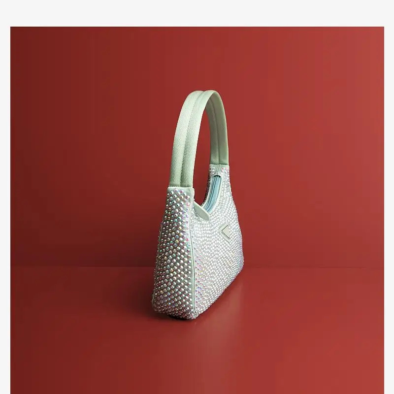 Noble High Sense Gem Diamond Inlaid Staff Bag 2022 Fashion Trend Luxury Women's Brand Bag Fashion Party Dinner Women's Handbag
Noble High Sense Gem Diamond Inlaid Staff Bag 2022 Fashion Trend Luxury Women's Brand Bag Fashion Party Dinner Women's Handbag