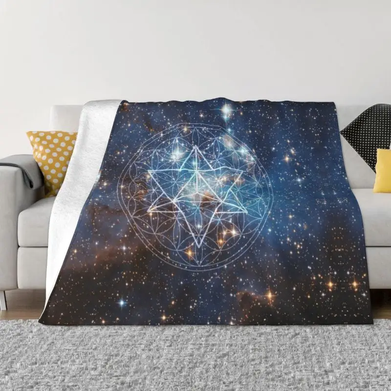 Одеяло Merkaba в цветочек жизни, теплое флисовое фланелевое одеяло с геометрическим узором в виде священного пространства, офисное осеннее пок...
Одеяло Merkaba в цветочек жизни, теплое флисовое фланелевое одеяло с геометрическим узором в виде священного пространства, офисное осеннее пок...