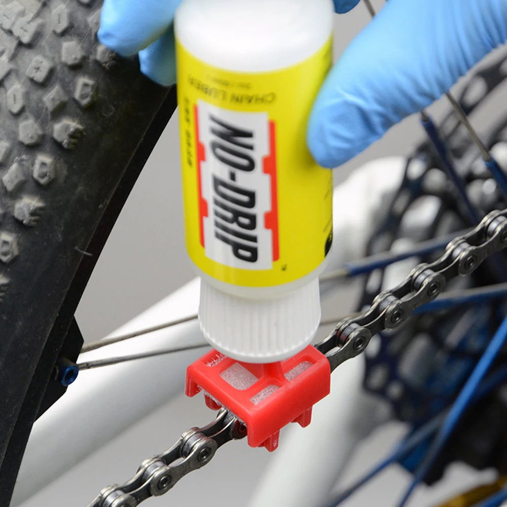 60ml Professional Bicycle Chain Luber Lubricate Oil Container No Drip Easy Bike Chain Lube Bottle Maintenance MTB Road Bike Tool
60ml Professional Bicycle Chain Luber Lubricate Oil Container No Drip Easy Bike Chain Lube Bottle Maintenance MTB Road Bike Tool