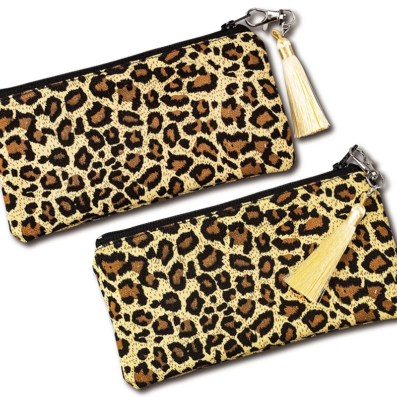 Double-sided Pattern "Leopard Print" Canvas Chain Cosmetics Storage Bag, Pen Case, Coin Clip
Double-sided Pattern "Leopard Print" Canvas Chain Cosmetics Storage Bag, Pen Case, Coin Clip