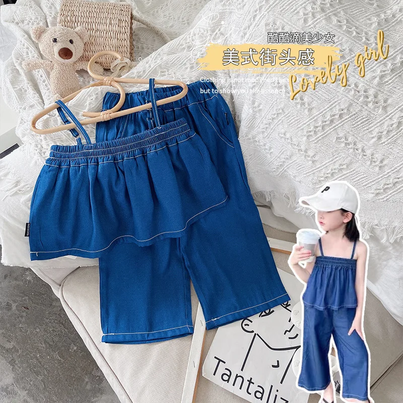 Girls Denim Suit 2022 Summer New Baby Korean Suspender Top Leisure Wide Leg Pants Two-piece Set Kids Boutique Clothing
Girls Denim Suit 2022 Summer New Baby Korean Suspender Top Leisure Wide Leg Pants Two-piece Set Kids Boutique Clothing
