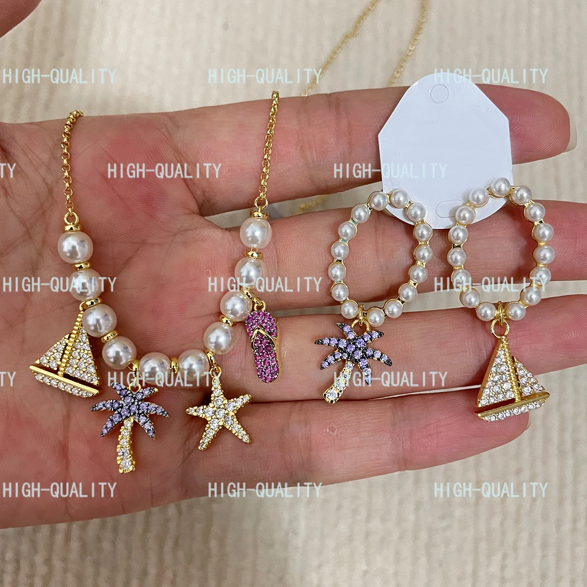 June, 2022 new temperament, fashion, personalized coconut rainbow smiling face jewelry, funny herringbone flip-flop Earrings 
June, 2022 new temperament, fashion, personalized coconut rainbow smiling face jewelry, funny herringbone flip-flop Earrings