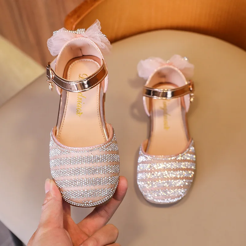 Summer Sweet Girls Sandals Fashion Kids Sequined Bow Shoes Rhinestone Princess Sandals Spring Children's Leather Shoes
Summer Sweet Girls Sandals Fashion Kids Sequined Bow Shoes Rhinestone Princess Sandals Spring Children's Leather Shoes