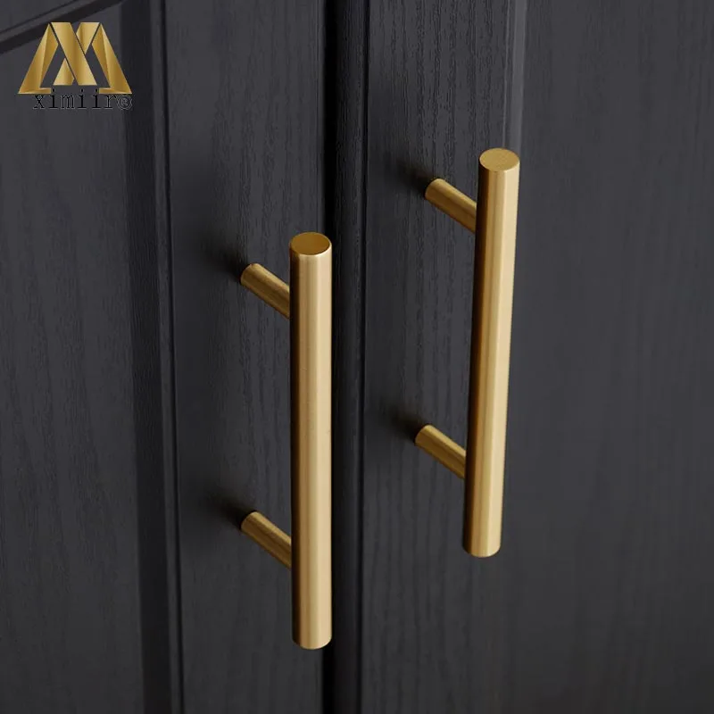 Nordic single hole cabinet golden light luxury brass handle Solid cabinet door handle modern minimalist wardrobe cabinet drawer
Nordic single hole cabinet golden light luxury brass handle Solid cabinet door handle modern minimalist wardrobe cabinet drawer