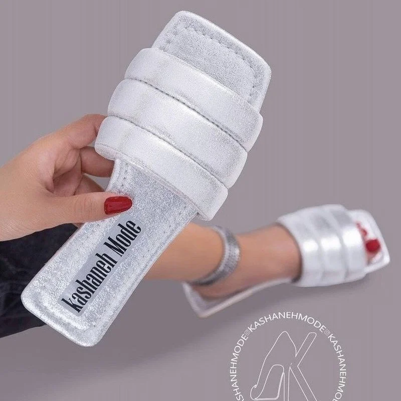 2022 New Summer Women's Home Slippers Women's Outdoor Wear Striped Slippers Women's Square Toe Slippers Flat Non-Slip Sandals
2022 New Summer Women's Home Slippers Women's Outdoor Wear Striped Slippers Women's Square Toe Slippers Flat Non-Slip Sandals
