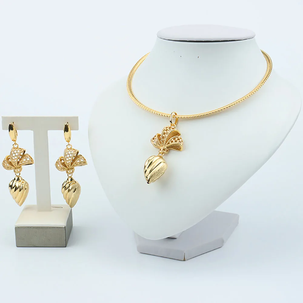 Senior Jewelry Set for Women Small Metal Earrings Bohemian Necklace Brass Pendant Temperament Girl's Daily Wear for Party Gift
Senior Jewelry Set for Women Small Metal Earrings Bohemian Necklace Brass Pendant Temperament Girl's Daily Wear for Party Gift