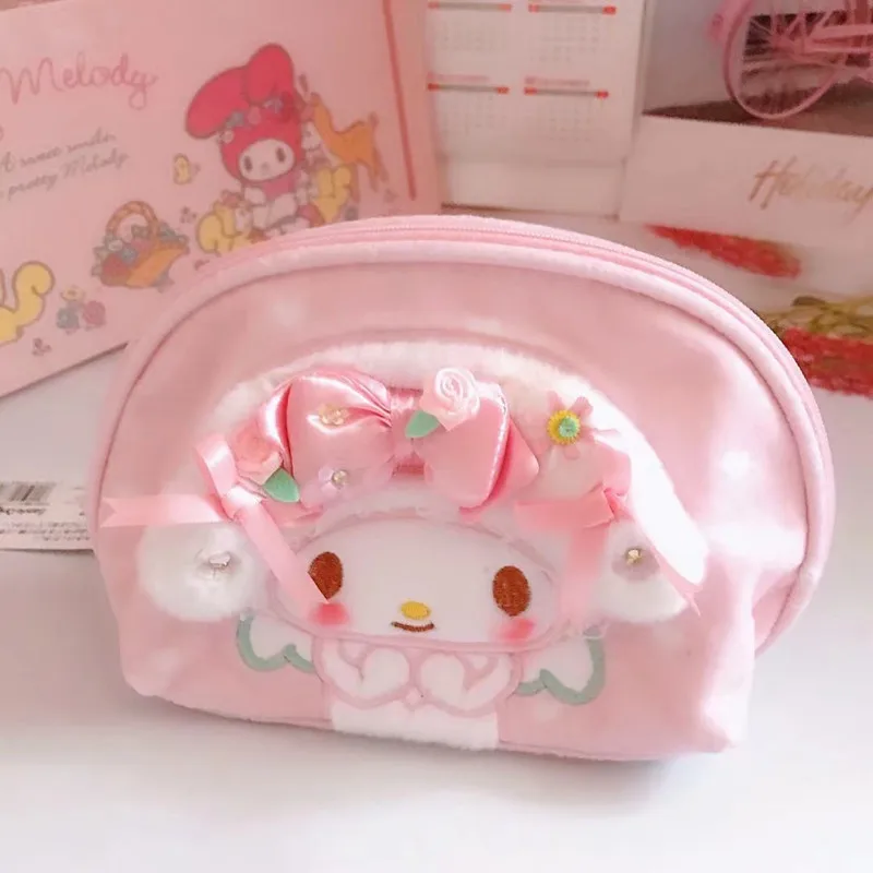 Kawaii Sanrio Plush Bag Mymelody Accessories Cute Beauty Large Capacity Cosmetic Bag Storage Bag Plushies Toys for Girls Gift
Kawaii Sanrio Plush Bag Mymelody Accessories Cute Beauty Large Capacity Cosmetic Bag Storage Bag Plushies Toys for Girls Gift