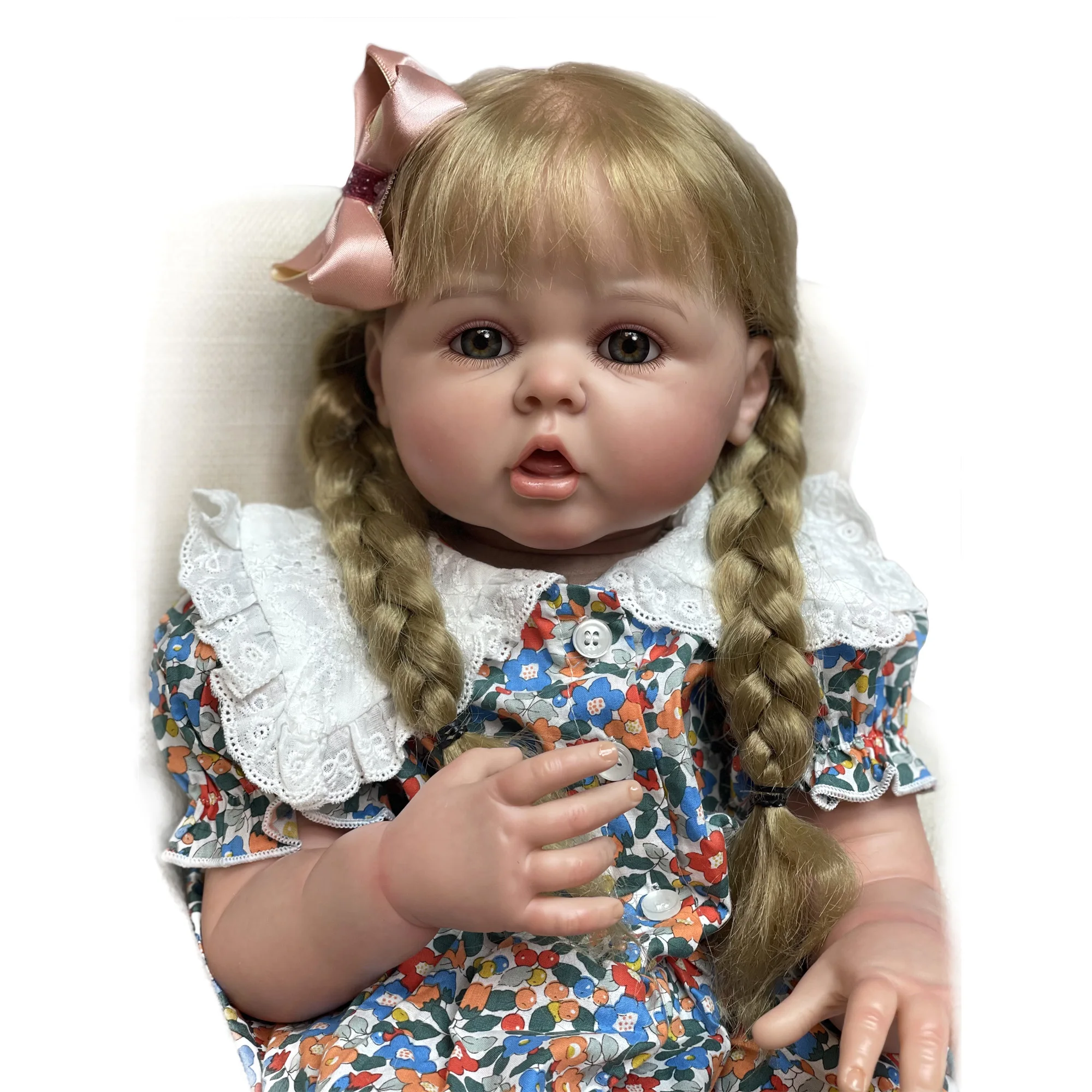 24 Inch Painted Lifelike Bebe Newborn Doll bebê reborn bonecas infantil meninas bebe reborn dolls Painted Artists Dolls Handmade
24 Inch Painted Lifelike Bebe Newborn Doll bebê reborn bonecas infantil meninas bebe reborn dolls Painted Artists Dolls Handmade
