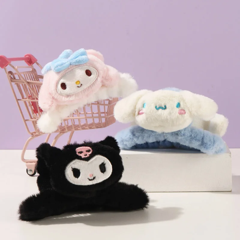 Kawaii плюшевая заколка Kuromi My Melody Cinnamoroll мультяшная кукла акриловая заколка для волос зажим для акулы Sanrio милые аксессуары для волос подарки
Kawaii плюшевая заколка Kuromi My Melody Cinnamoroll мультяшная кукла акриловая заколка для волос зажим для акулы Sanrio милые аксессуары для волос подарки